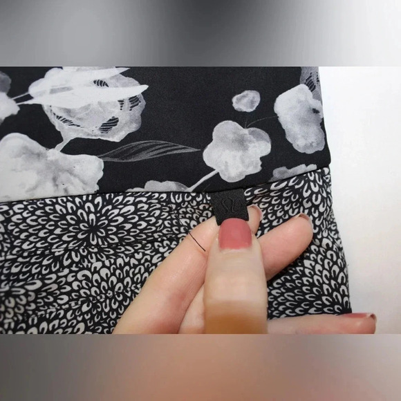 Lululemon Departure Floral Pants Size 8 - Picture 8 of 12